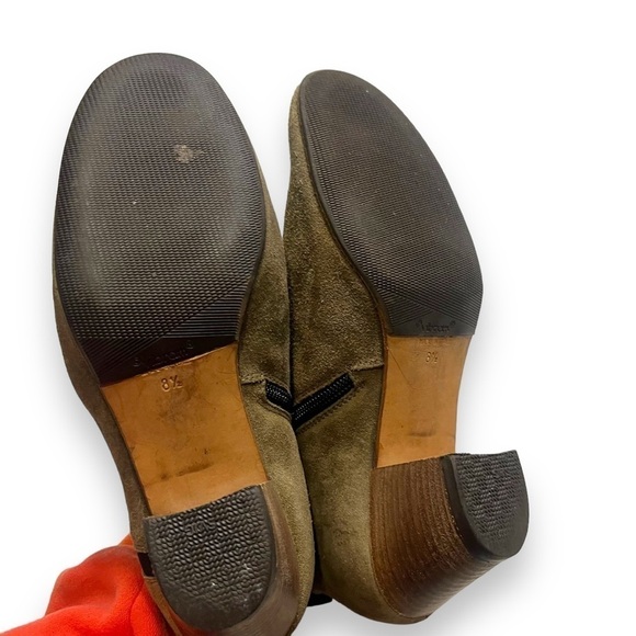 AQUATALIA Women's Suede Made in Italy Army Green Ankle Boots Sz 8.5 - Picture 8 of 8